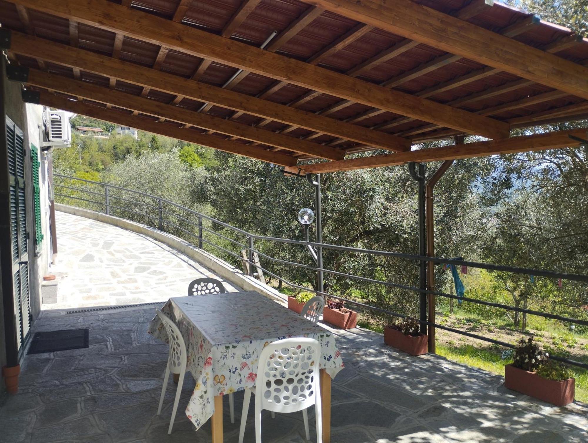 Villa Degli Ulivi Tivegna Экстерьер фото